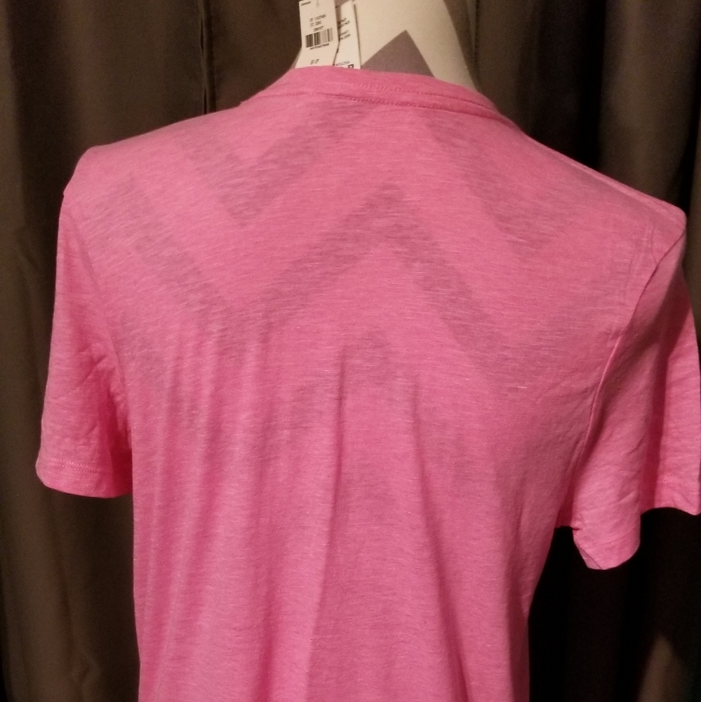 NWT, VS  PINK POCKET TEE SHIRT. VINTAGE. - Picture 3 of 9